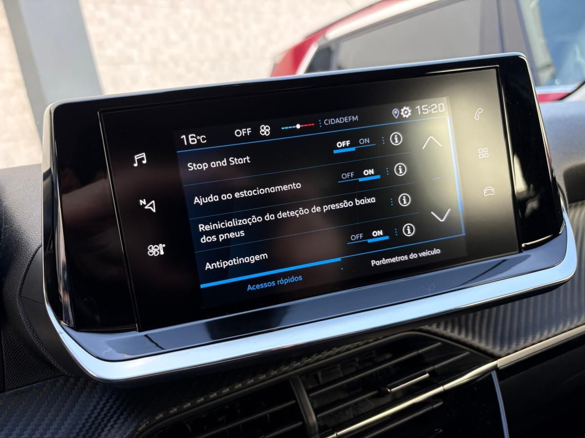 peugeot-208-2021-gasolina-1199cc