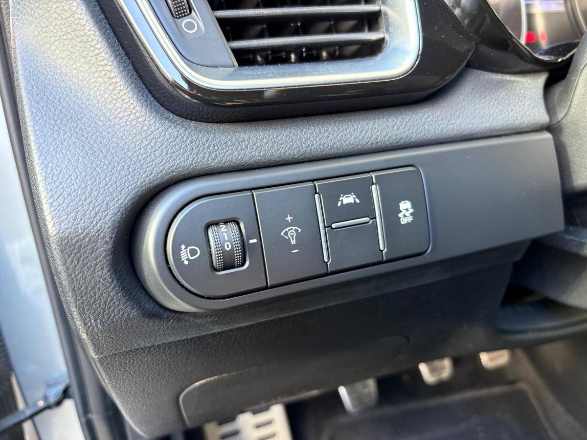 kia-ceed-sw-2019-diesel-1598cc