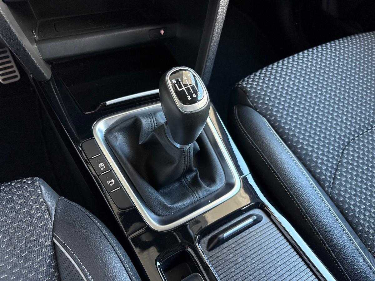 kia-ceed-sw-2019-diesel-1598cc
