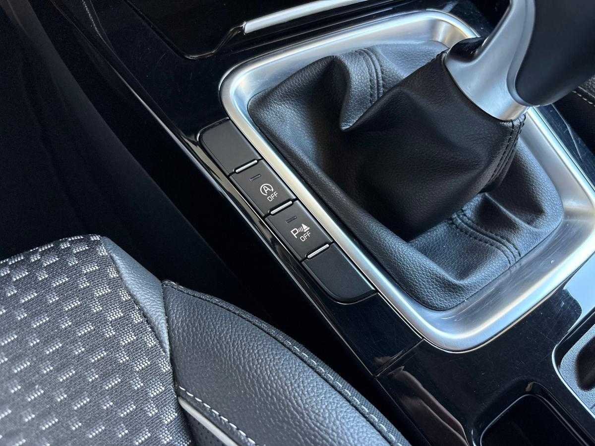kia-ceed-sw-2019-diesel-1598cc