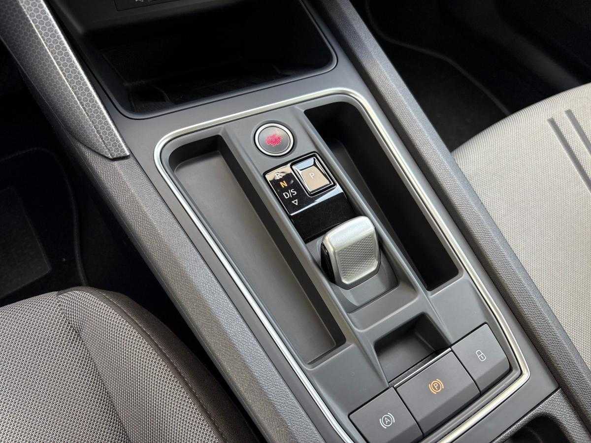 seat-leon-2021-gasolina-999cc