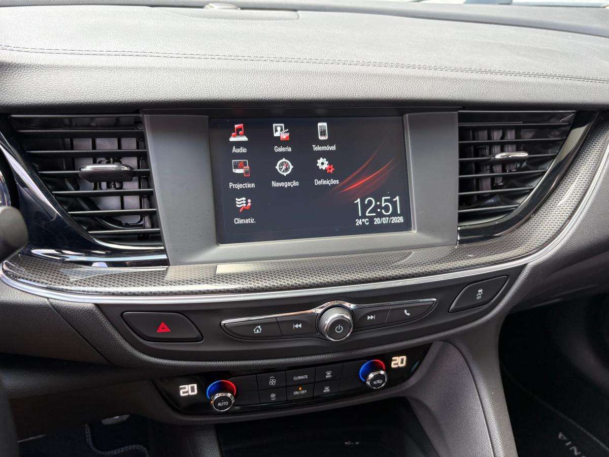 opel-insignia-2019-diesel-1598cc