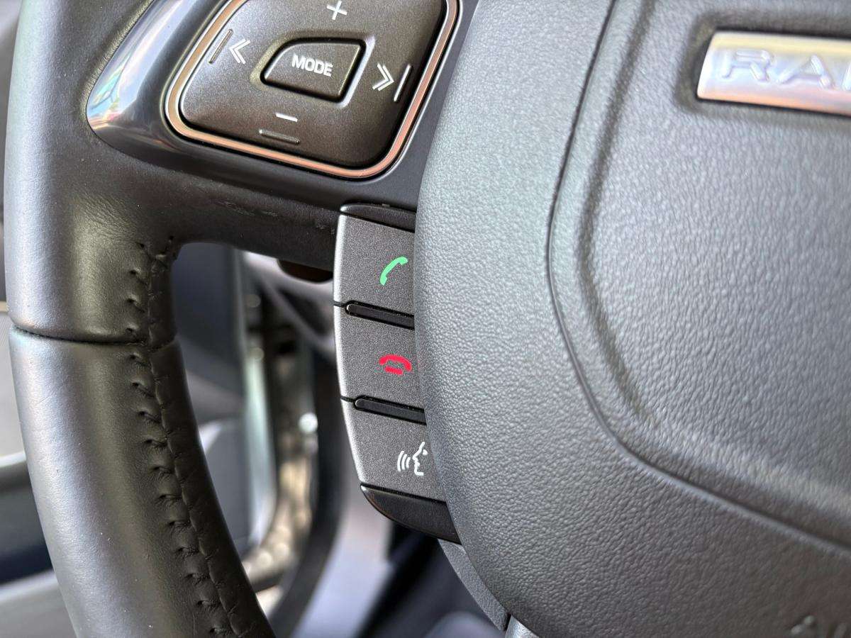 land-rover-range-rover-evoque-2015-diesel-2179cc