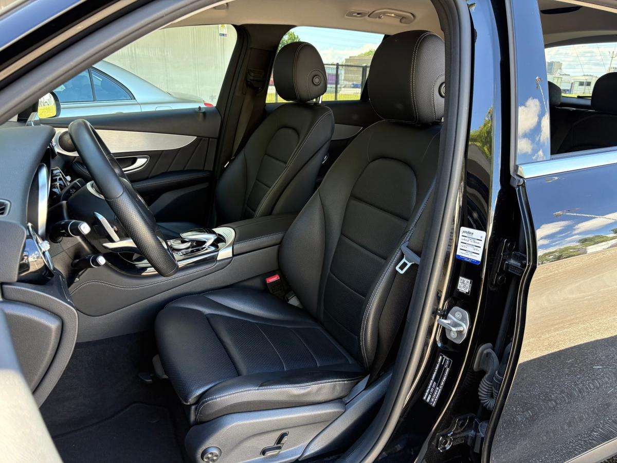 mercedes-benz-glc-2017-diesel-2143cc