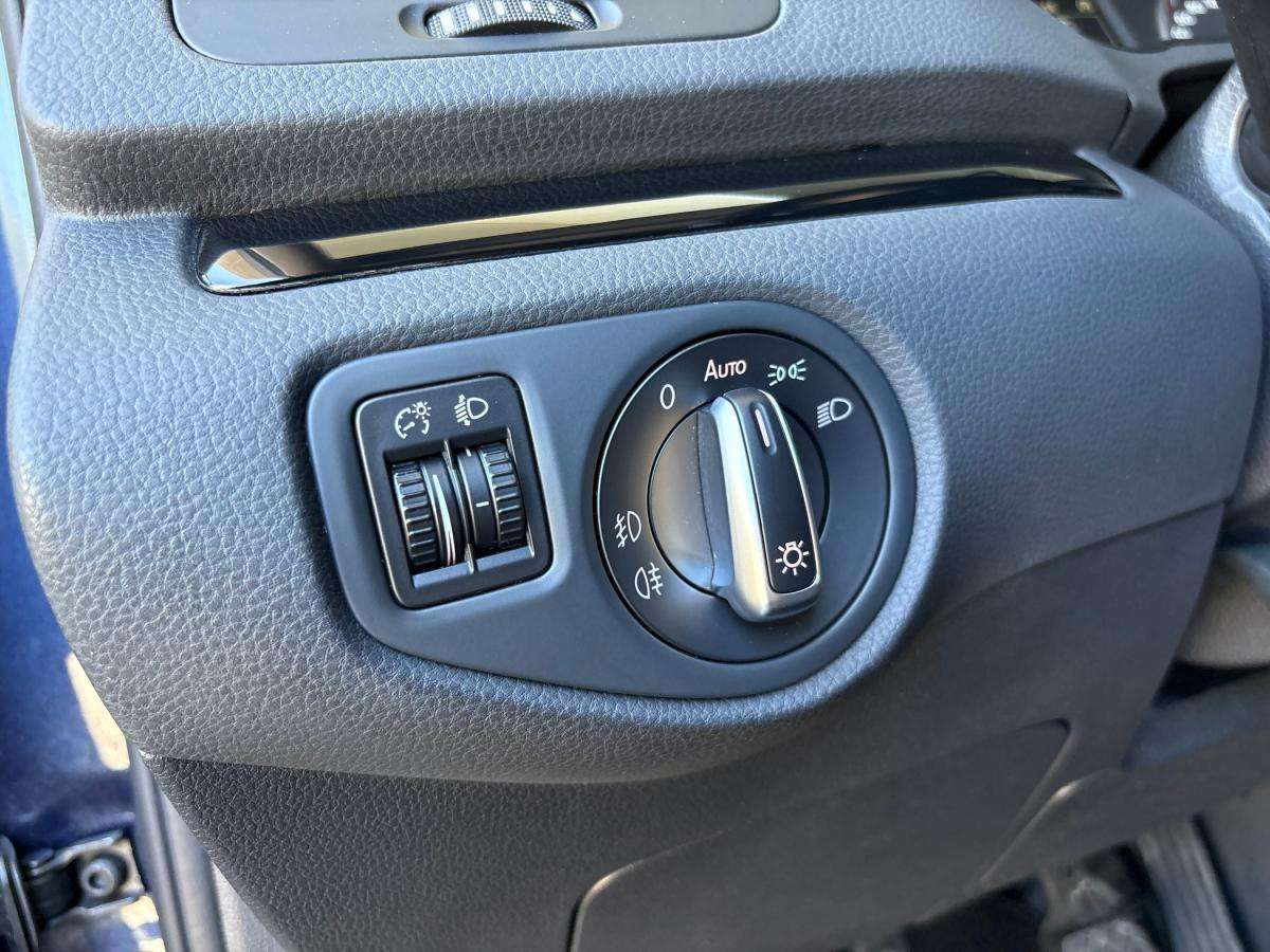 seat-alhambra-2016-diesel-1968cc