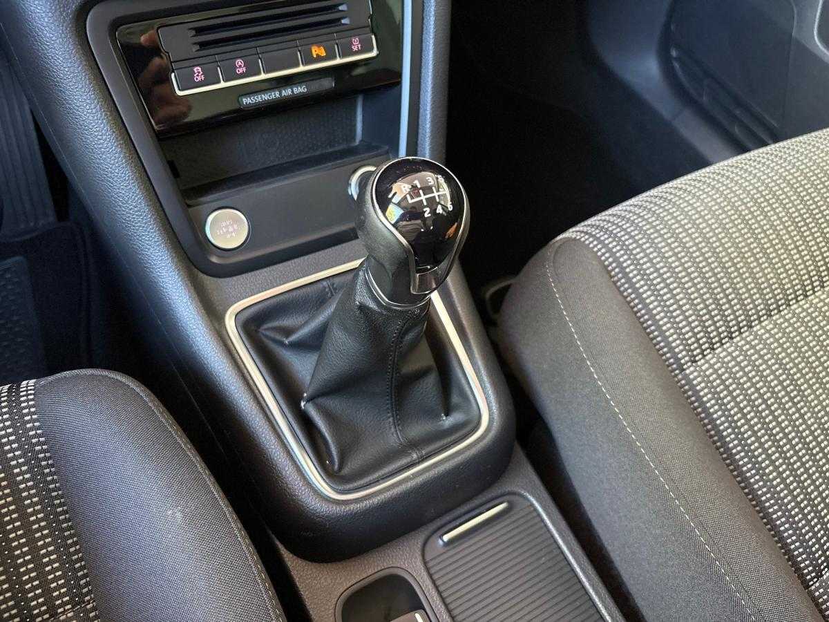 seat-alhambra-2016-diesel-1968cc