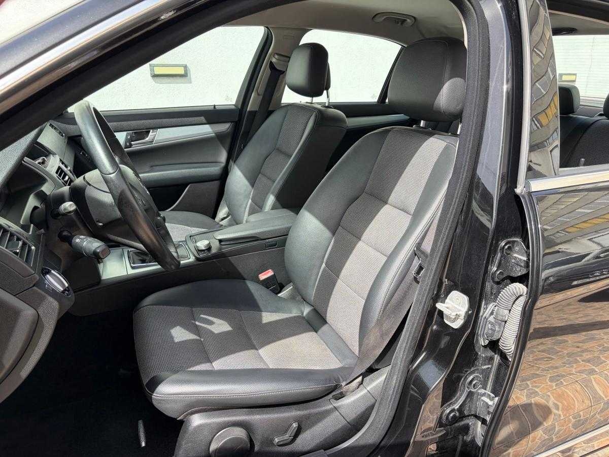 mercedes-benz-classe-c-2010-diesel-2143cc
