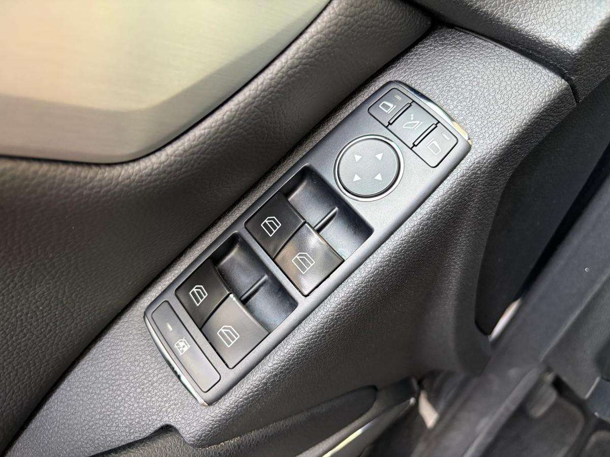 mercedes-benz-classe-c-2010-diesel-2143cc