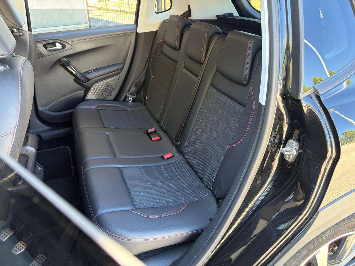 peugeot-2008-2018-gasolina-1199cc