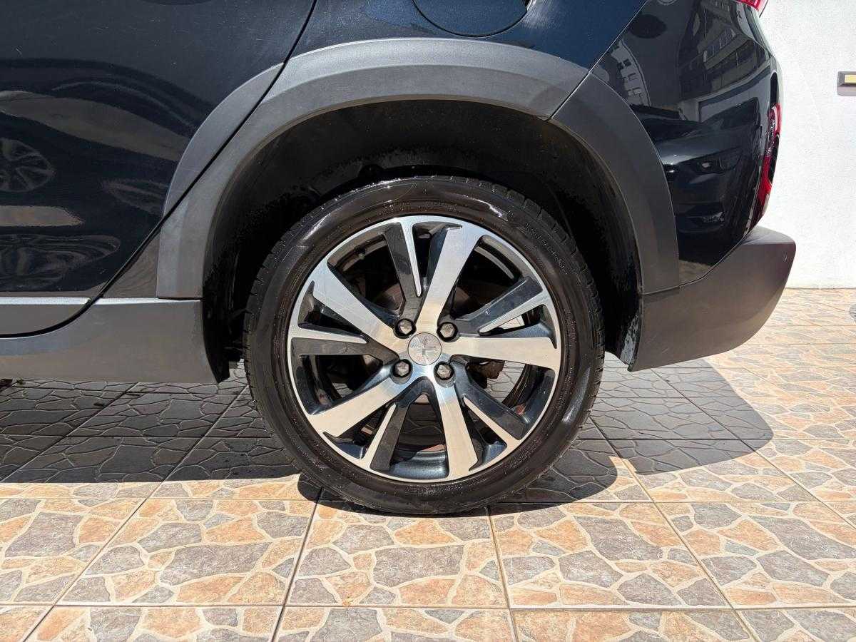 peugeot-2008-2018-gasolina-1199cc