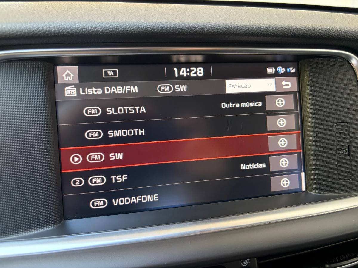 kia-optima-2021-hibrido-a-gasolina-1999cc