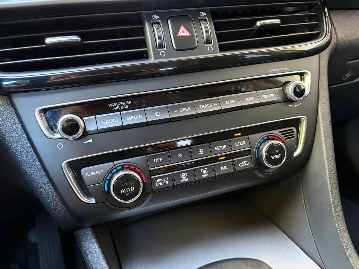 kia-optima-2021-hibrido-a-gasolina-1999cc