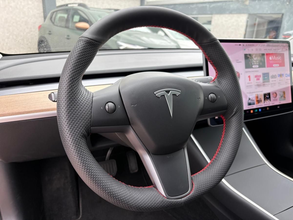 tesla-model-3-2019-eletrico-500cc
