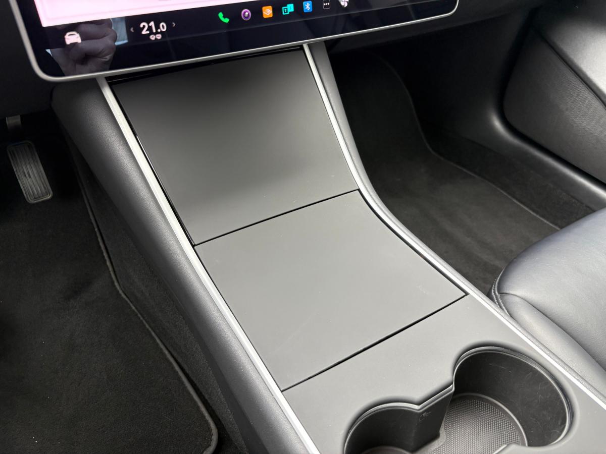 tesla-model-3-2019-eletrico-500cc