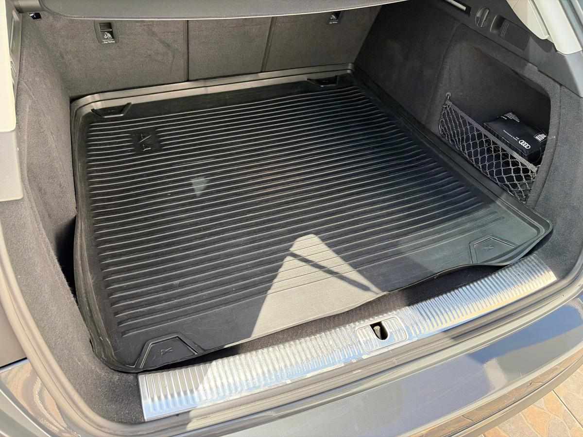 audi-a4-avant-2019-diesel-1968cc