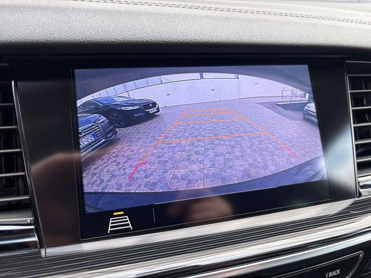 opel-insignia-sports-tourer-2019-diesel-1598cc