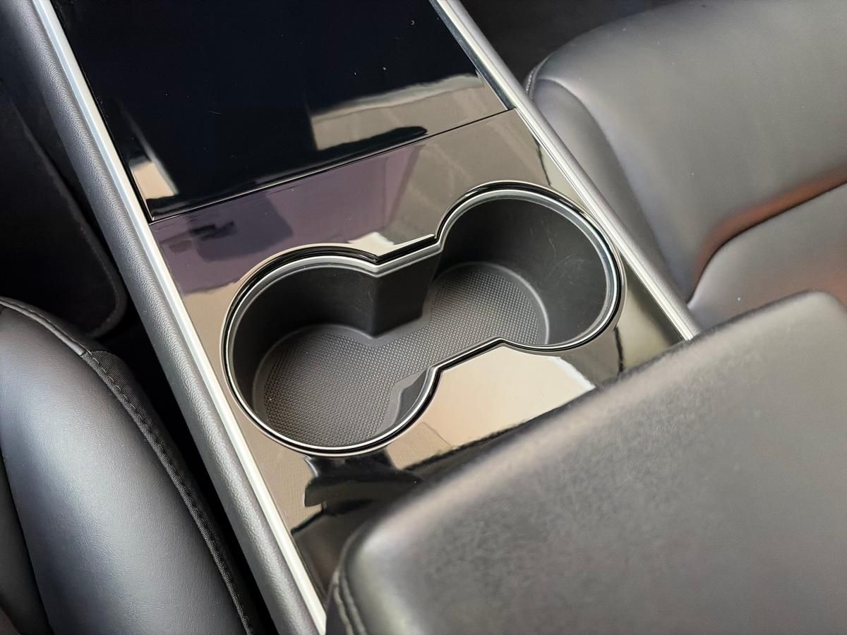 tesla-model-3-2020-eletrico-500cc