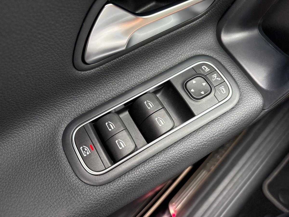 mercedes-benz-classe-a-2022-gasolina-1332cc