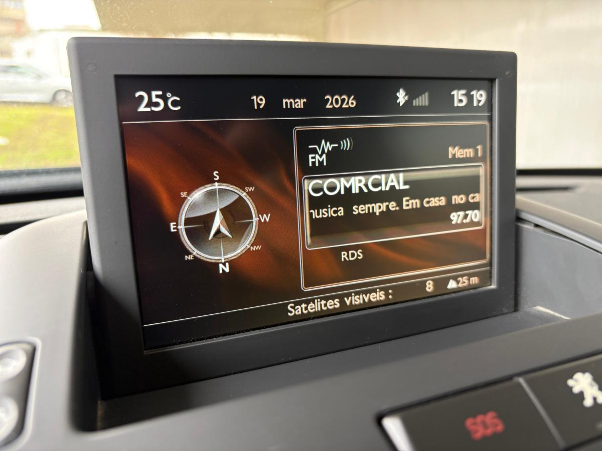 peugeot-3008-2015-diesel-1560cc
