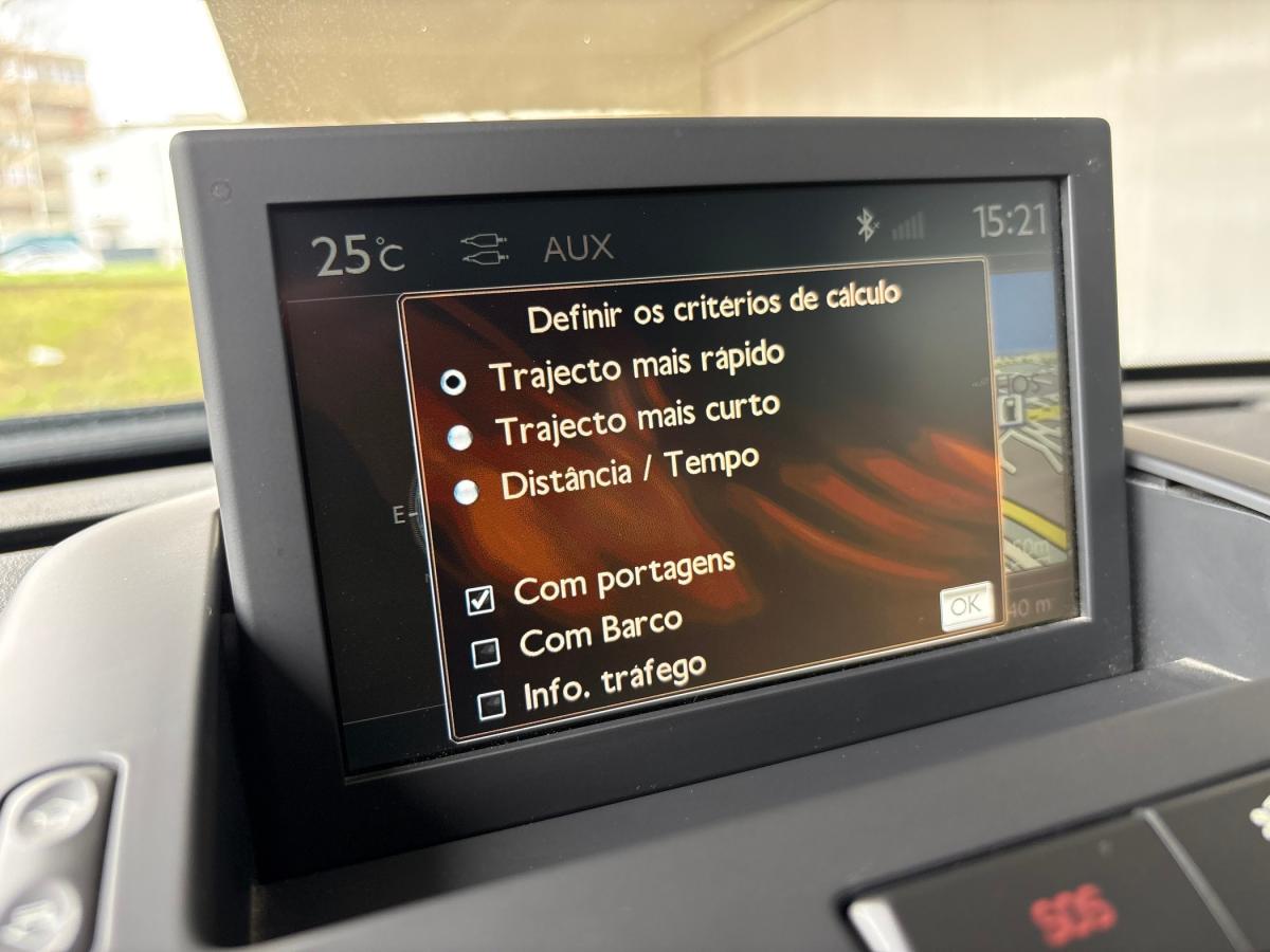 peugeot-3008-2015-diesel-1560cc