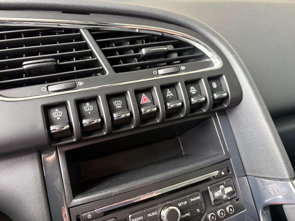 peugeot-3008-2015-diesel-1560cc