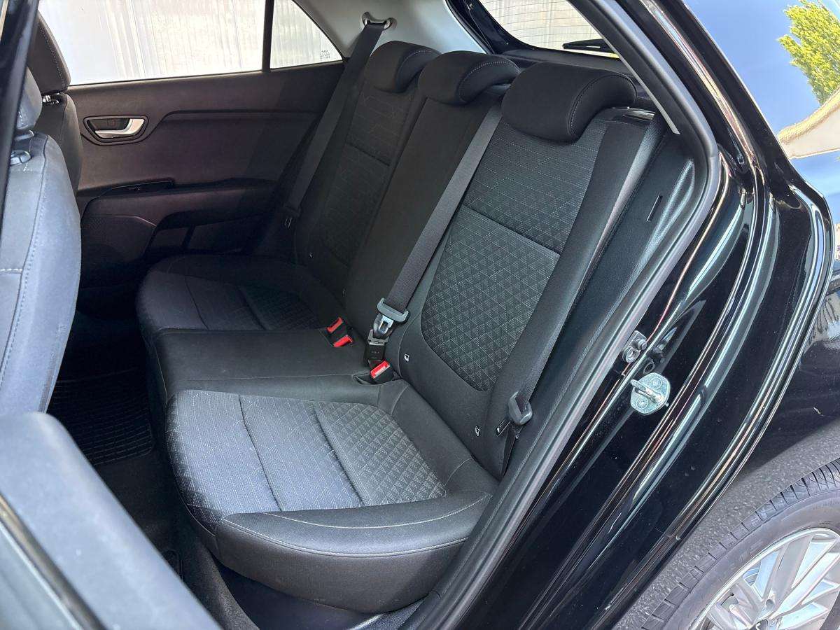 kia-rio-2023-gasolina-1197cc