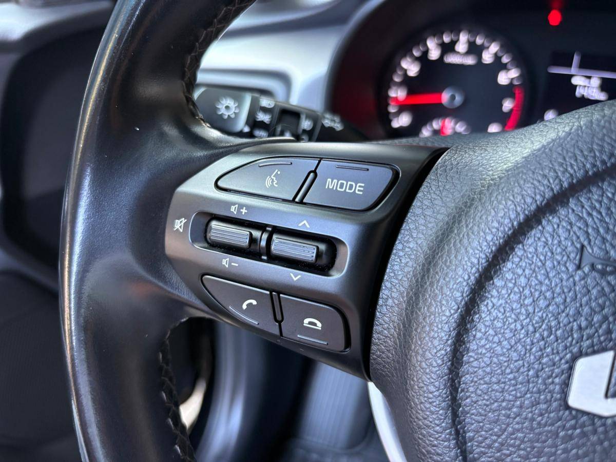 kia-rio-2023-gasolina-1197cc