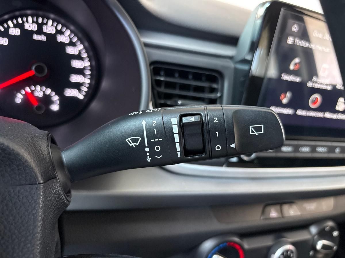 kia-rio-2023-gasolina-1197cc