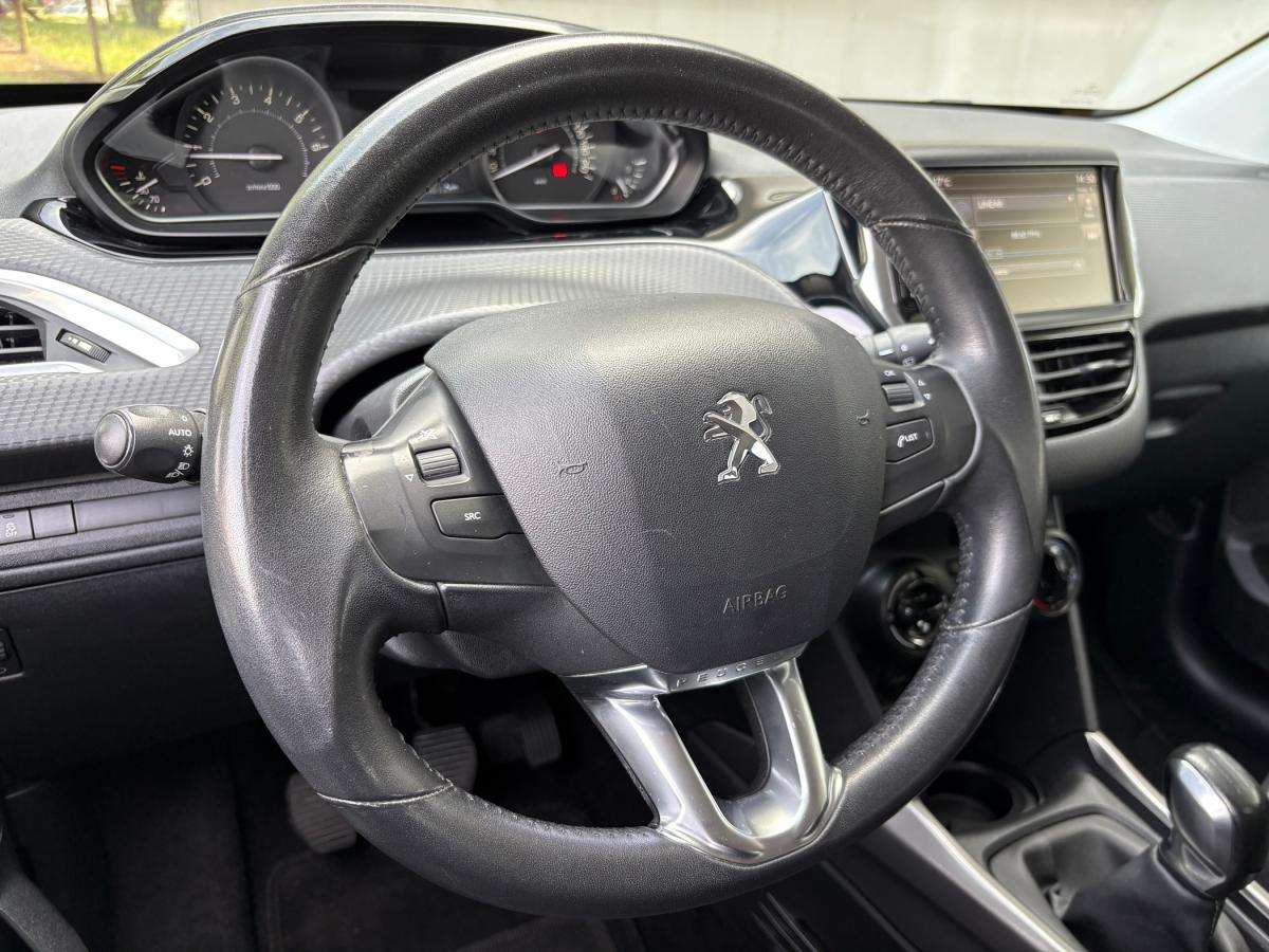 peugeot-2008-2017-gasolina-1199cc