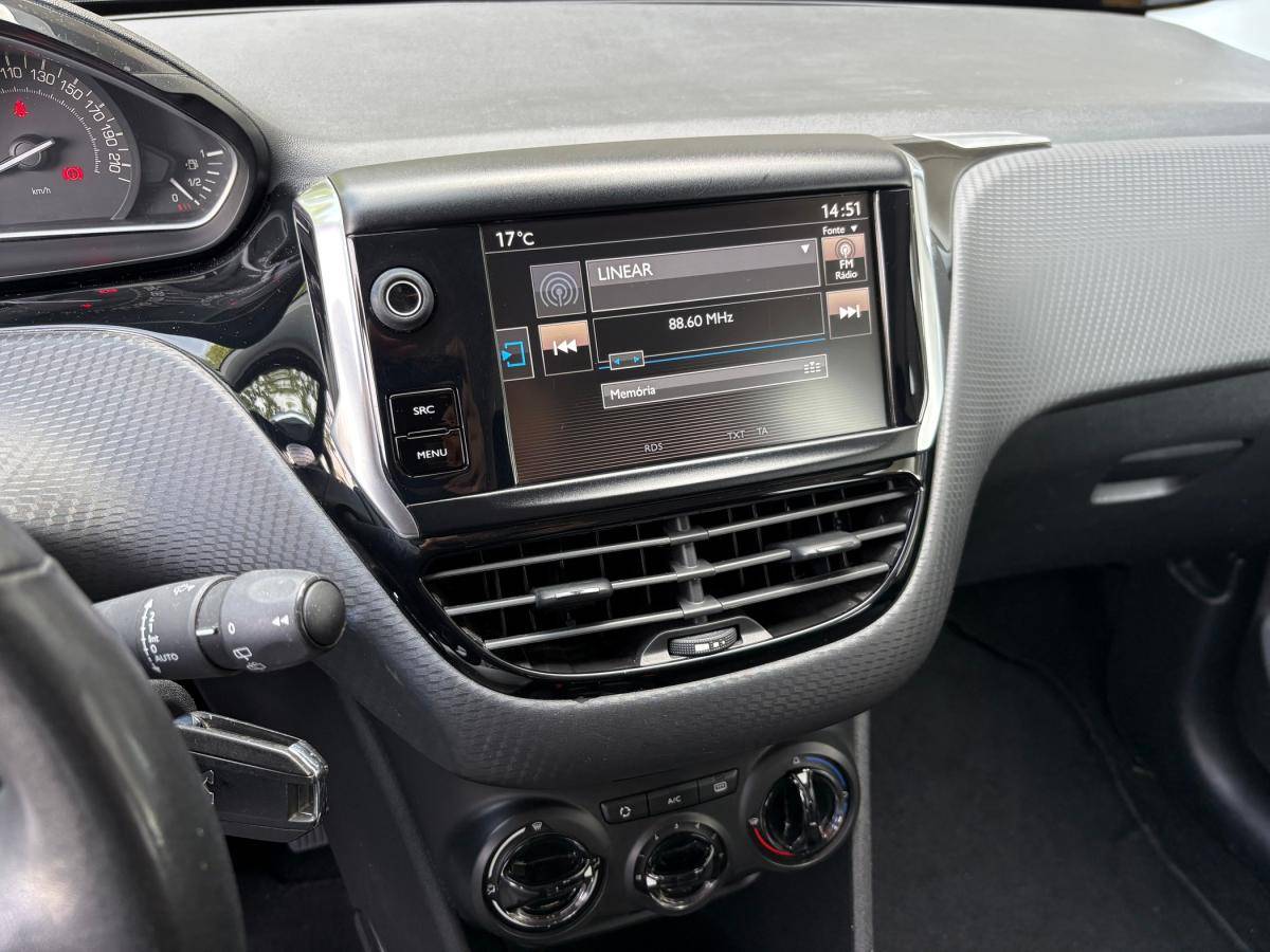 peugeot-2008-2017-gasolina-1199cc
