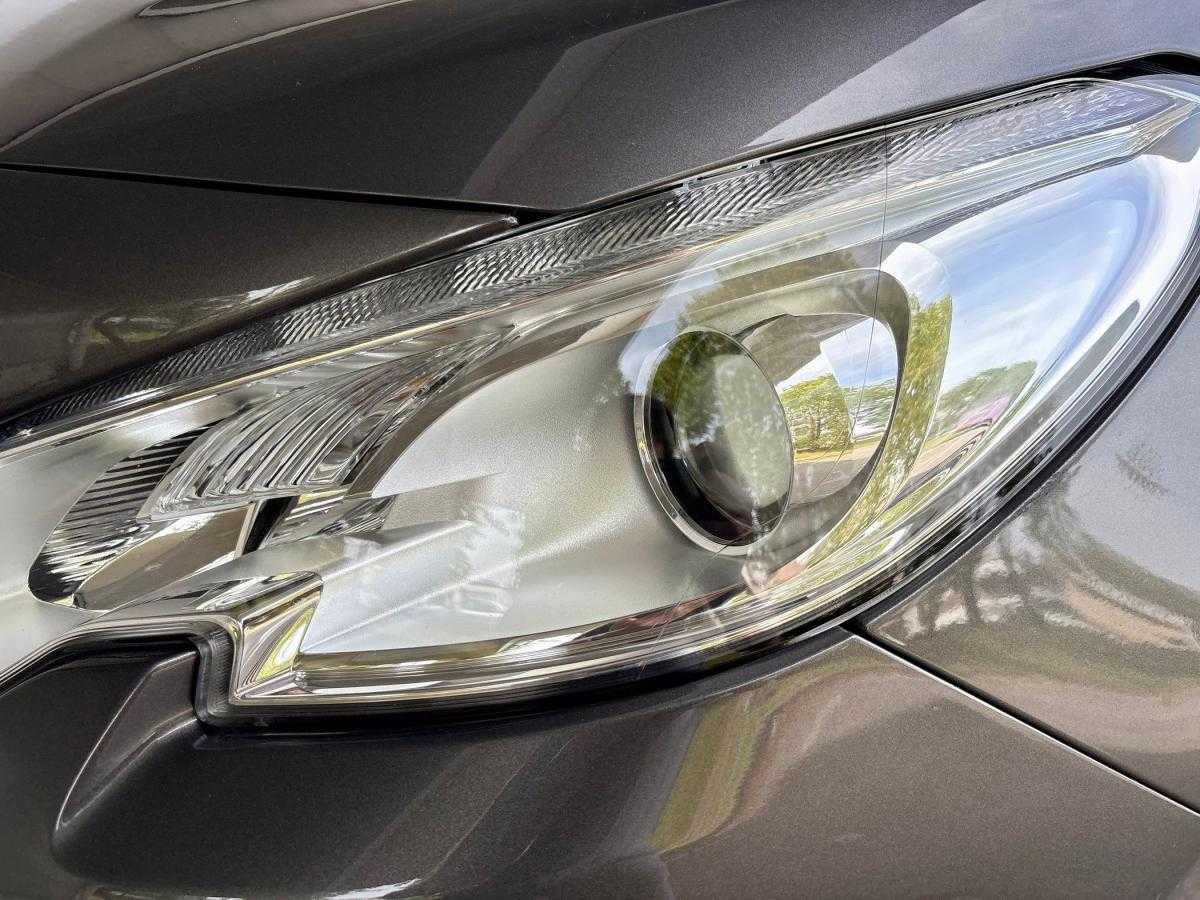 peugeot-2008-2017-gasolina-1199cc