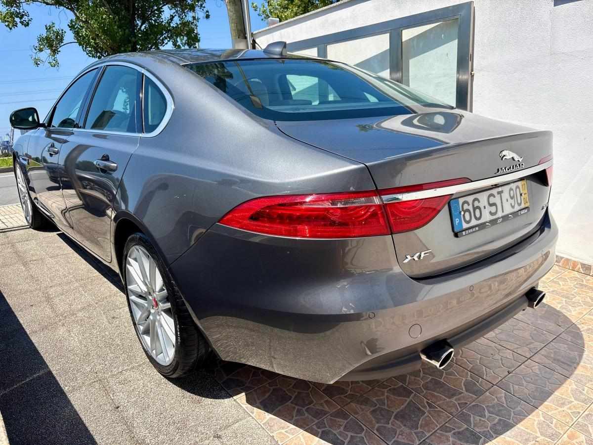 jaguar-xf-2017-diesel-2993cc