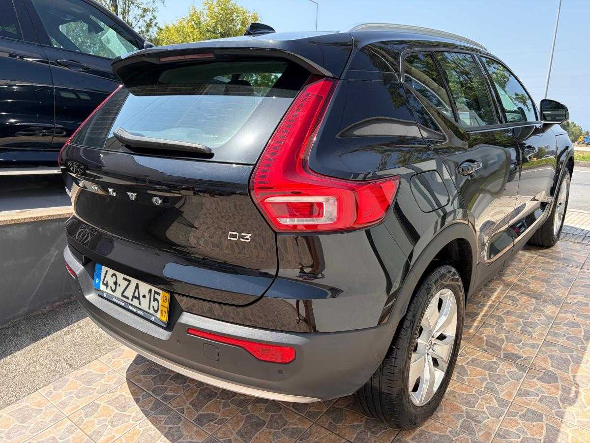 volvo-xc40-2019-diesel-1969cc