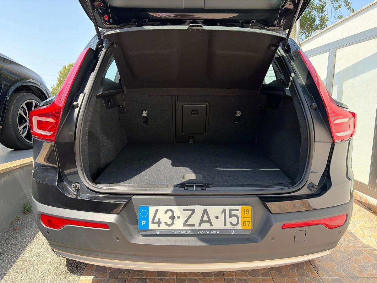 volvo-xc40-2019-diesel-1969cc