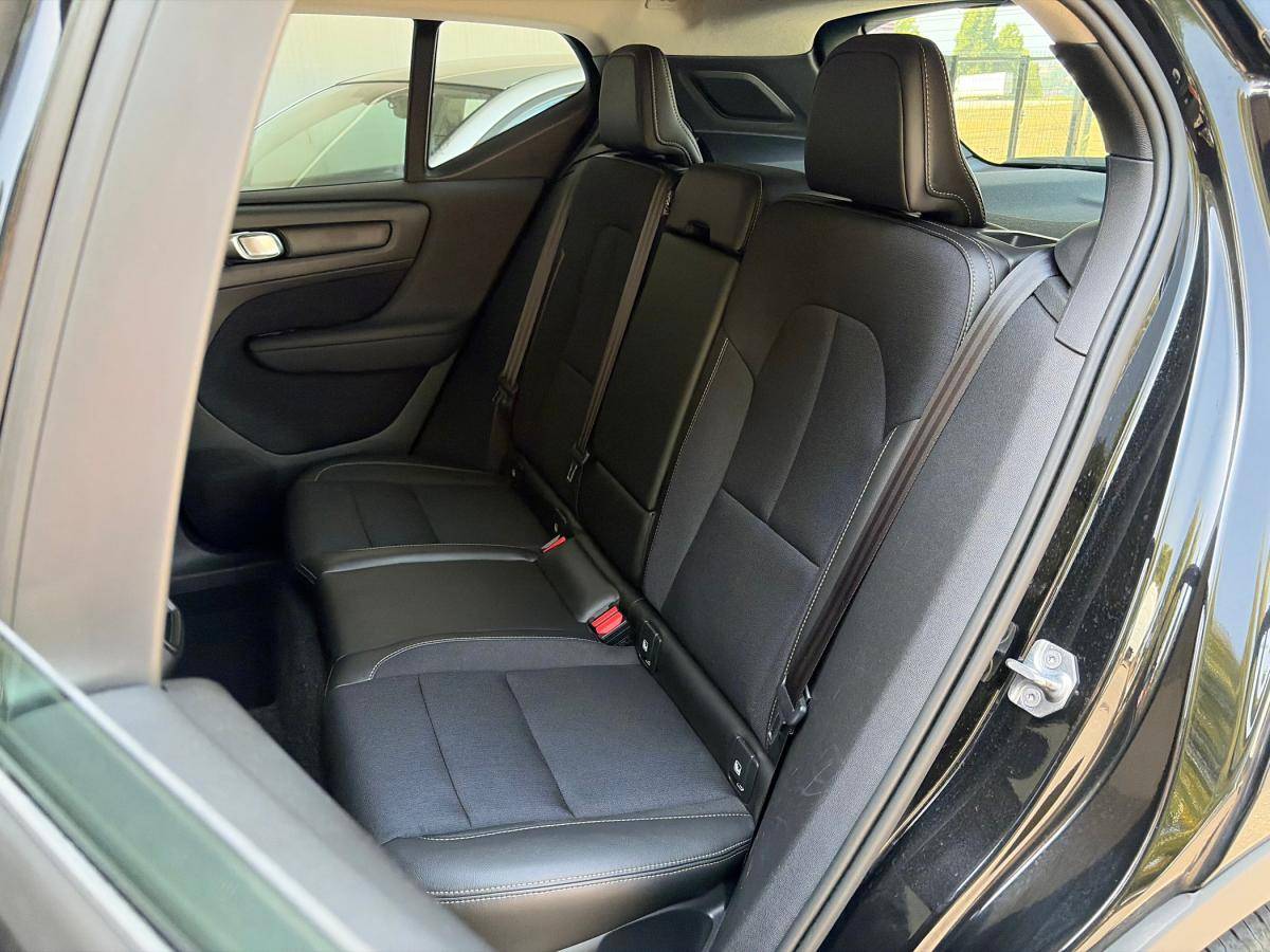 volvo-xc40-2019-diesel-1969cc