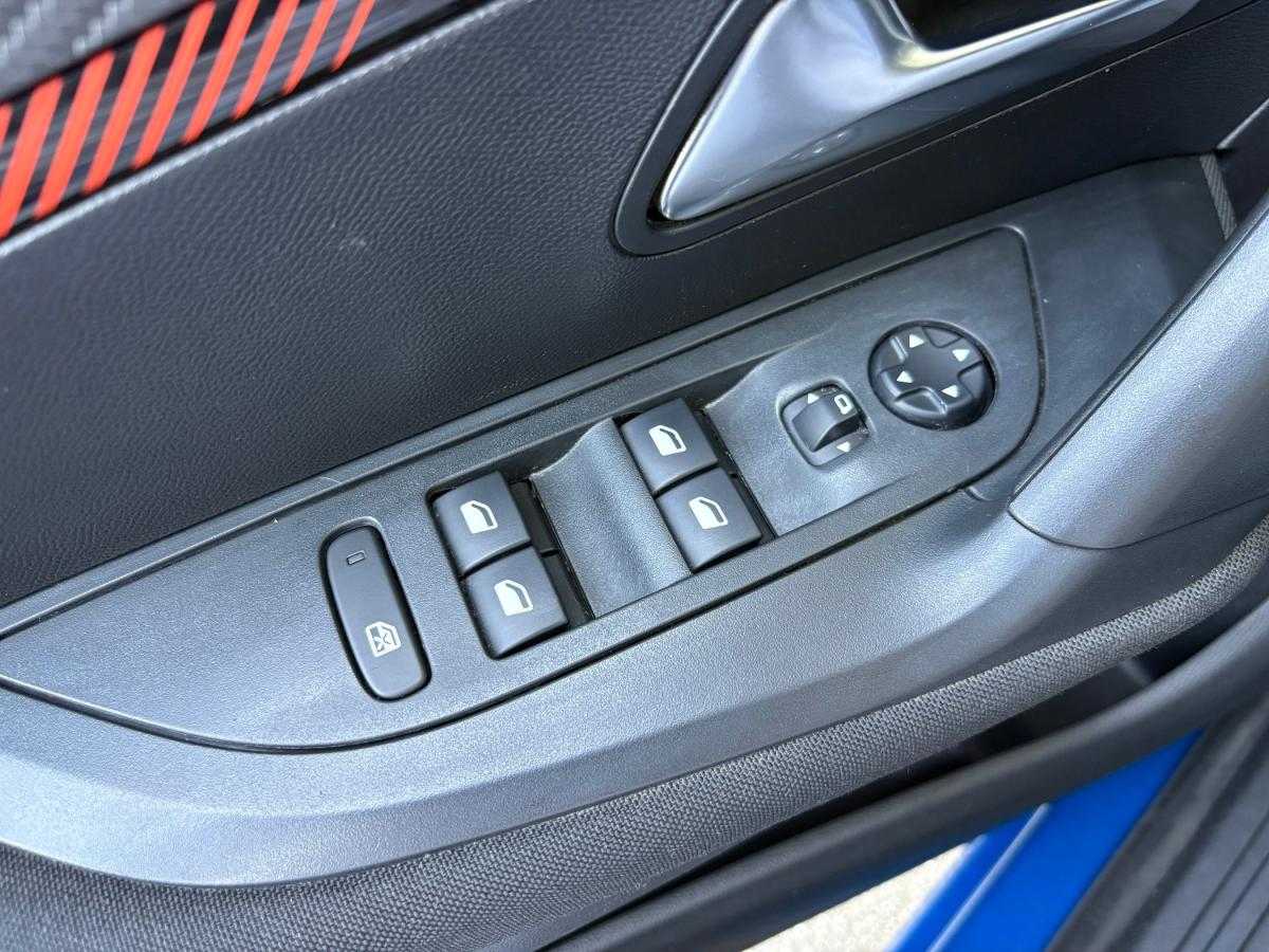 peugeot-2008-2020-diesel-1499cc