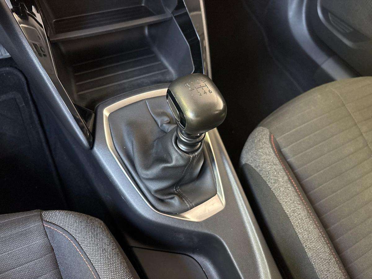 peugeot-2008-2020-diesel-1499cc