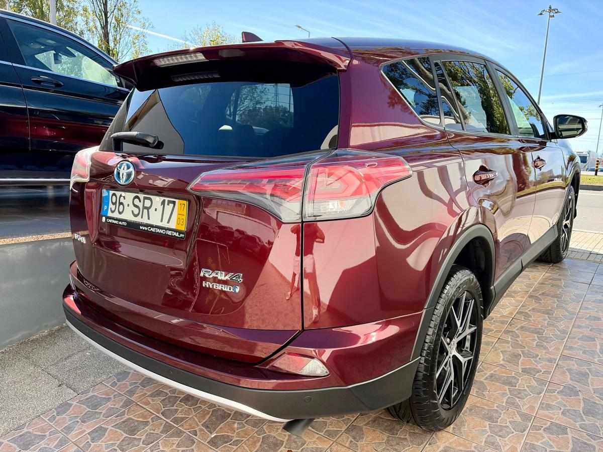 toyota-rav4-2017-hibrido-a-gasolina-2494cc