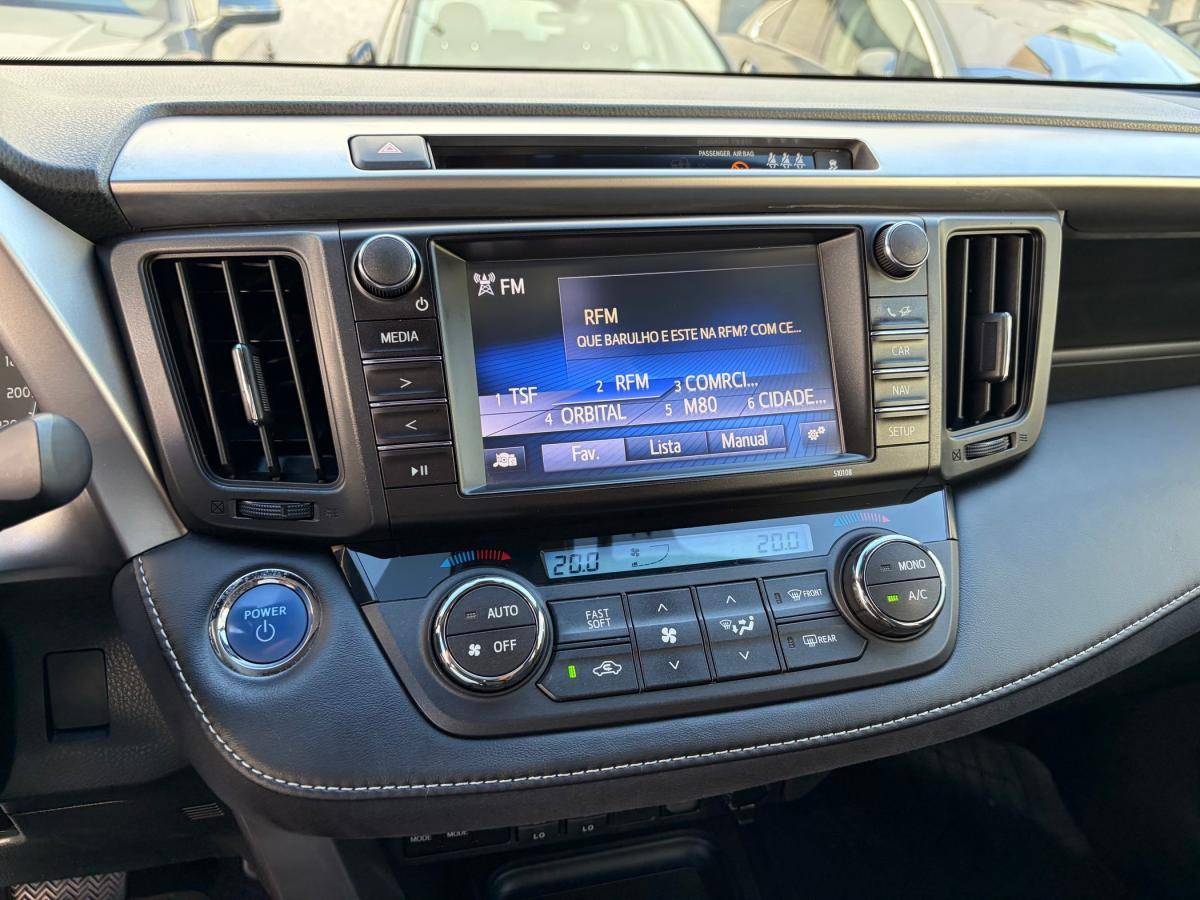 toyota-rav4-2017-hibrido-a-gasolina-2494cc