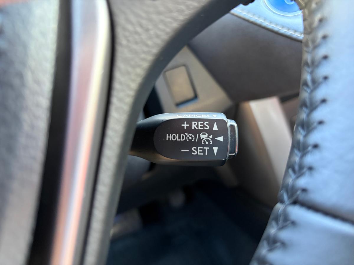 toyota-rav4-2017-hibrido-a-gasolina-2494cc