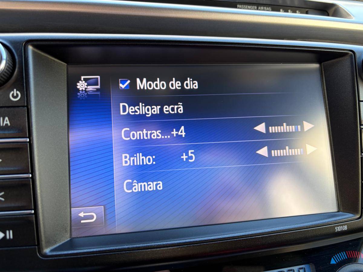 toyota-rav4-2017-hibrido-a-gasolina-2494cc