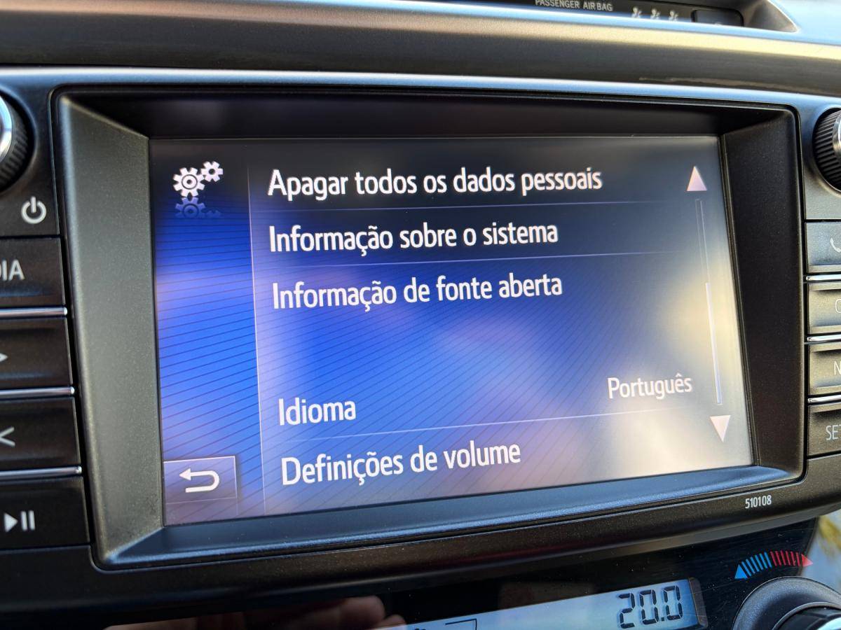 toyota-rav4-2017-hibrido-a-gasolina-2494cc