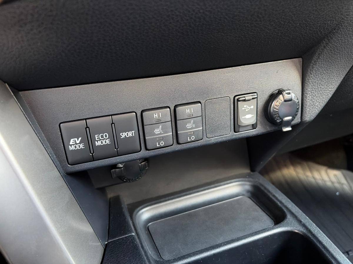 toyota-rav4-2017-hibrido-a-gasolina-2494cc