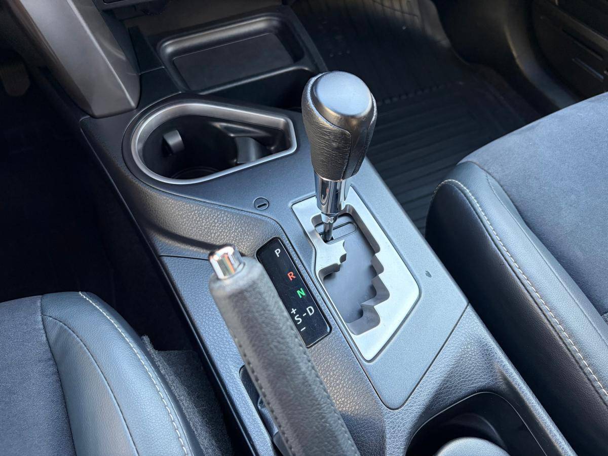 toyota-rav4-2017-hibrido-a-gasolina-2494cc