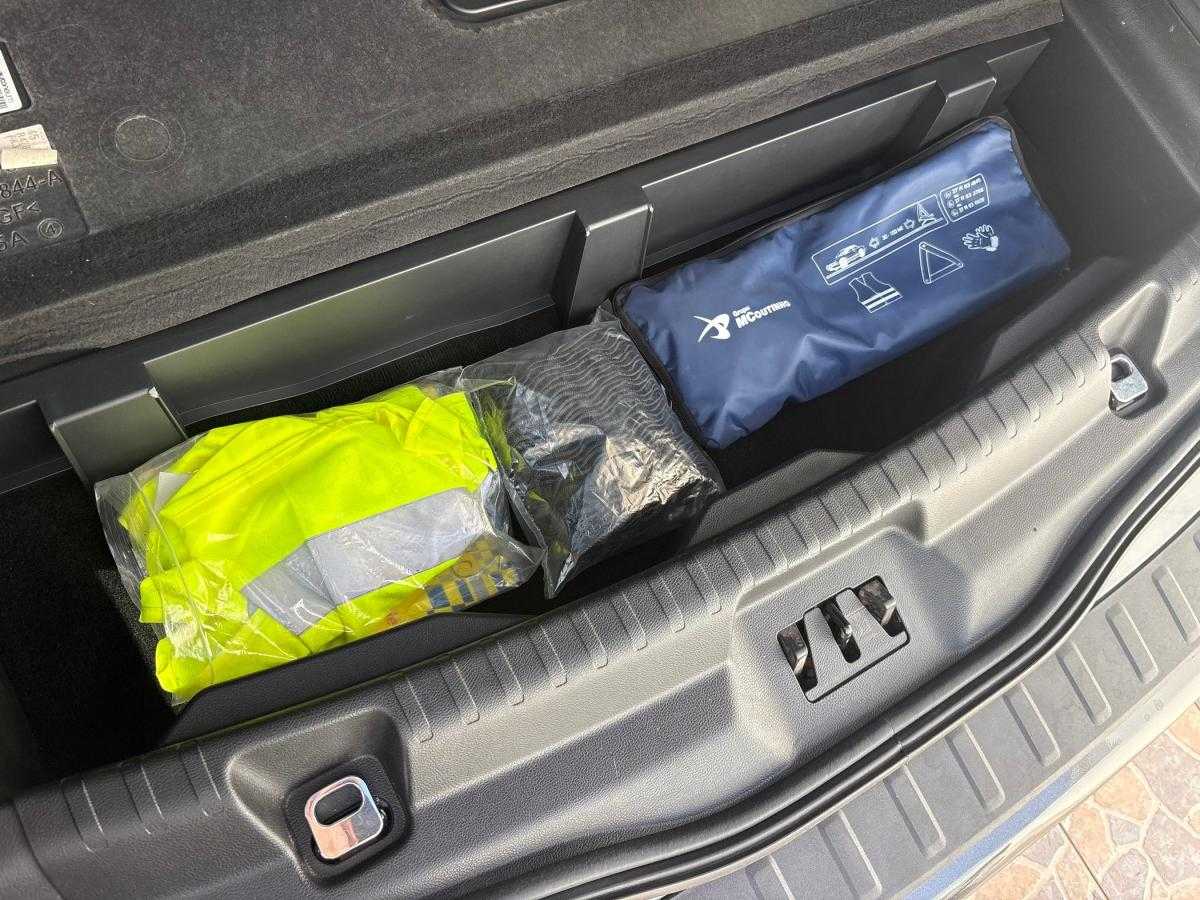 ford-s-max-2019-diesel-1997cc