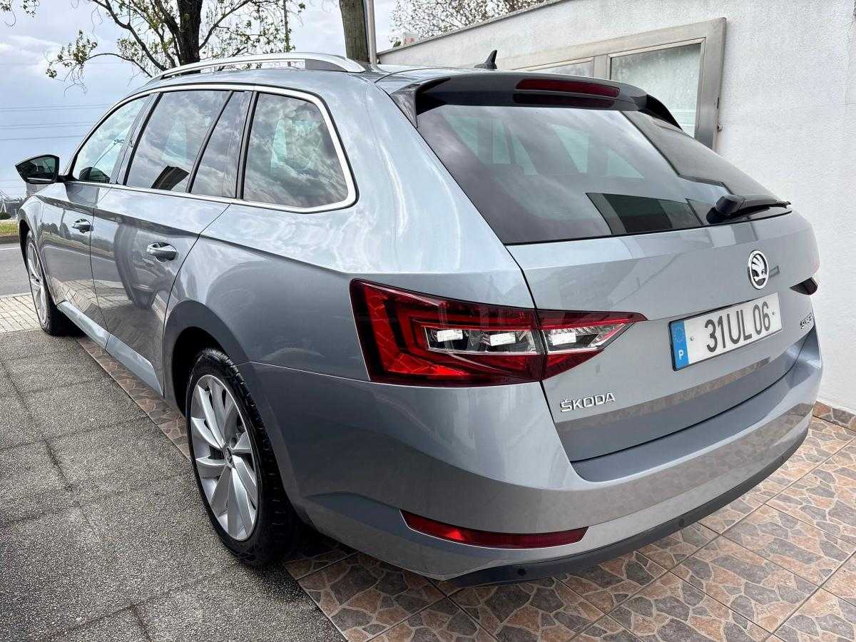 skoda-superb-2018-diesel-1598cc