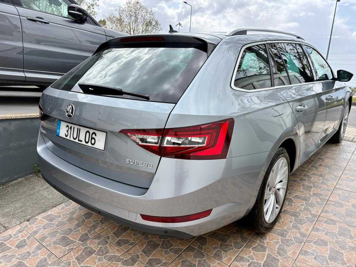 skoda-superb-2018-diesel-1598cc