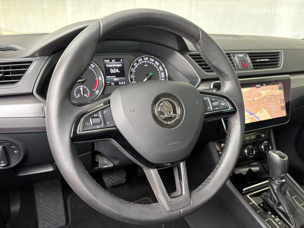 skoda-superb-2018-diesel-1598cc