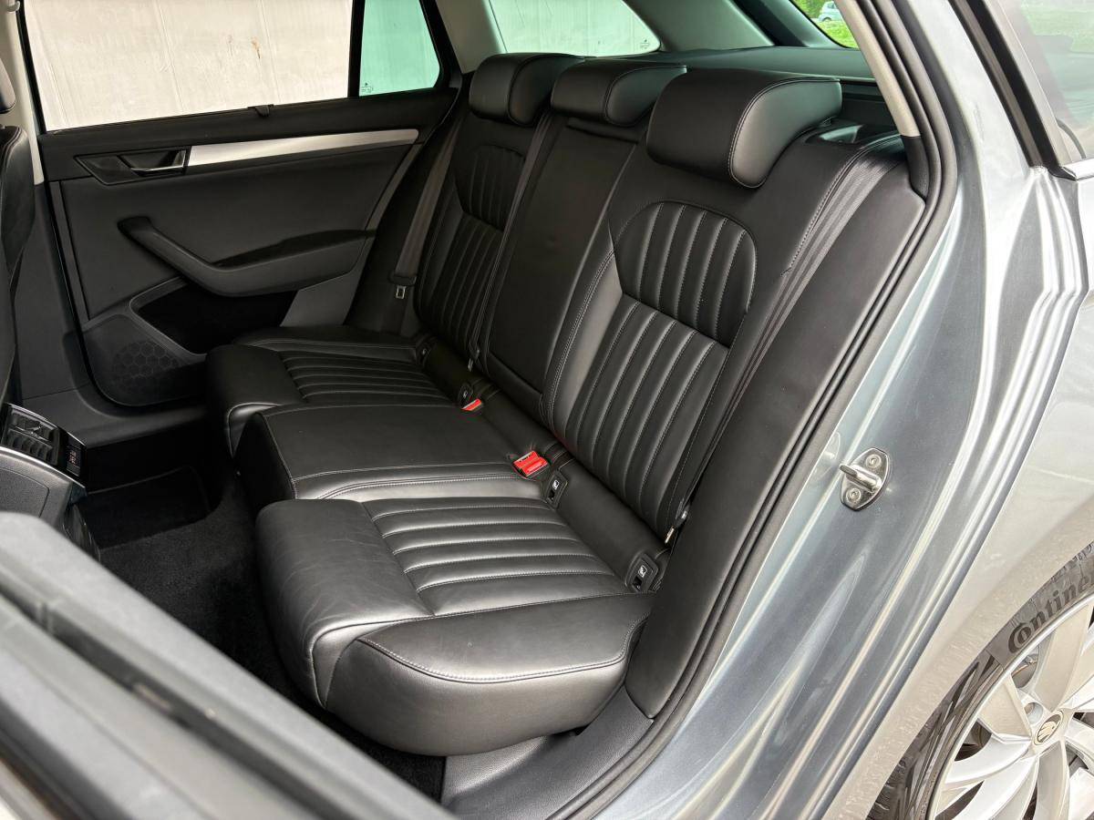 skoda-superb-2018-diesel-1598cc