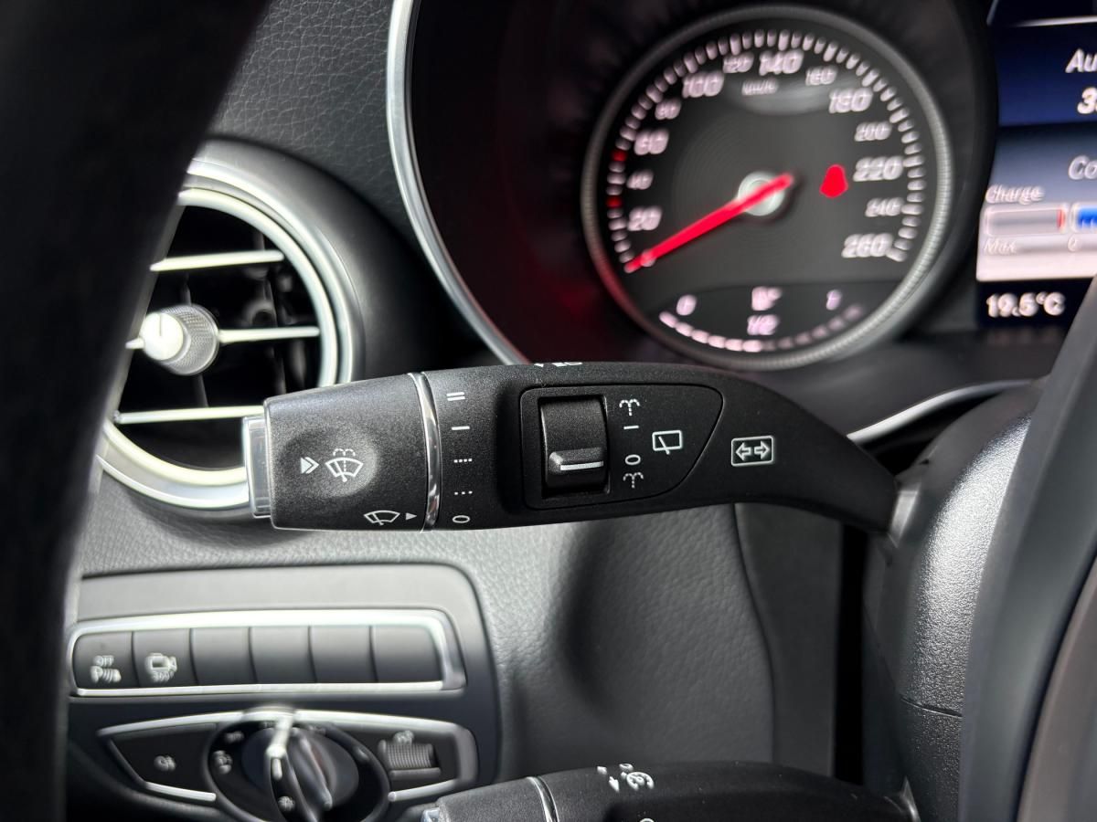 mercedes-benz-glc-2016-diesel-2143cc